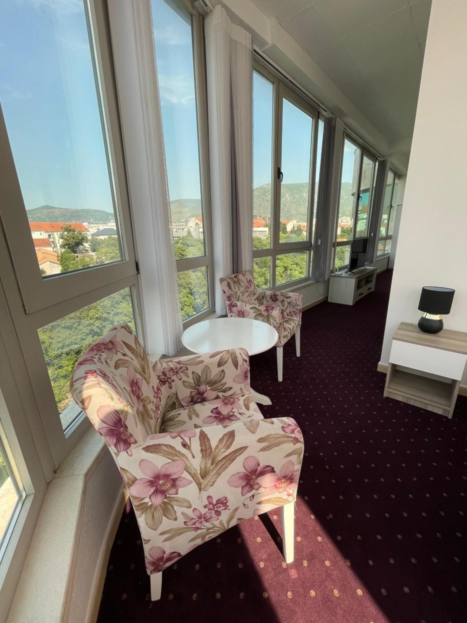 Lux Apartments Mostar Esterno foto
