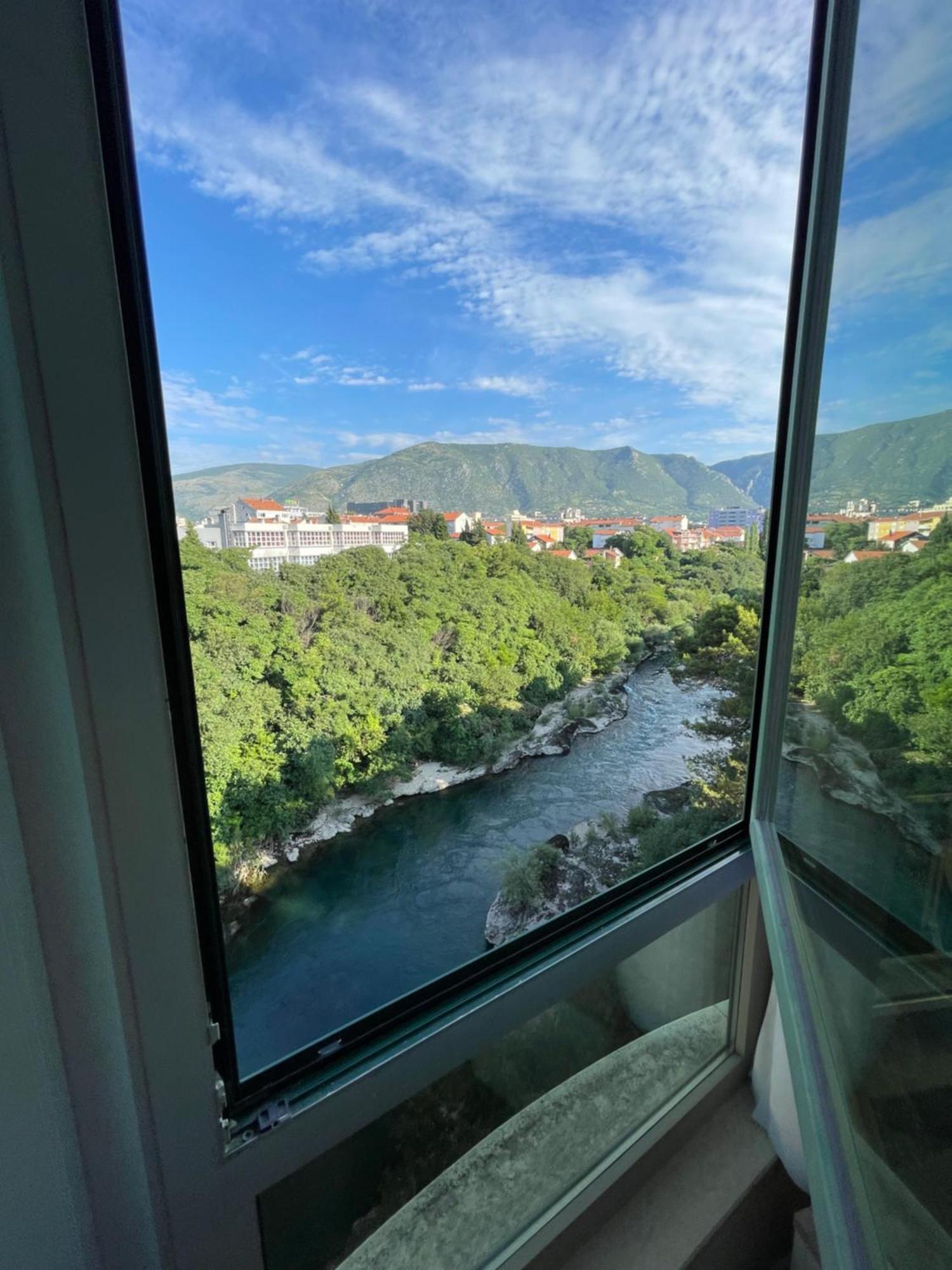 Lux Apartments Mostar Esterno foto