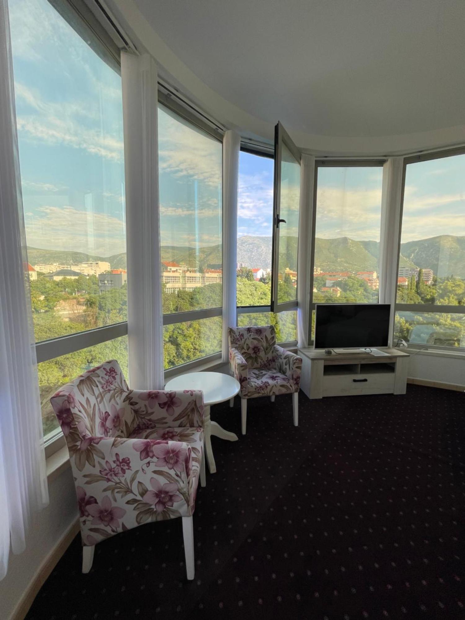 Lux Apartments Mostar Esterno foto