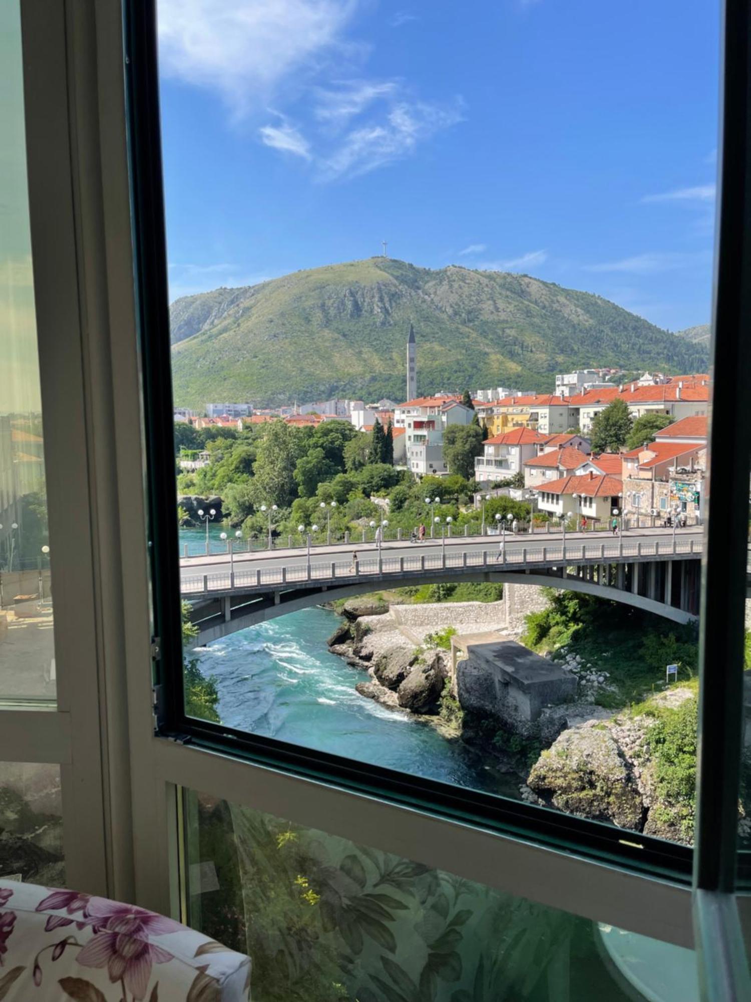 Lux Apartments Mostar Esterno foto