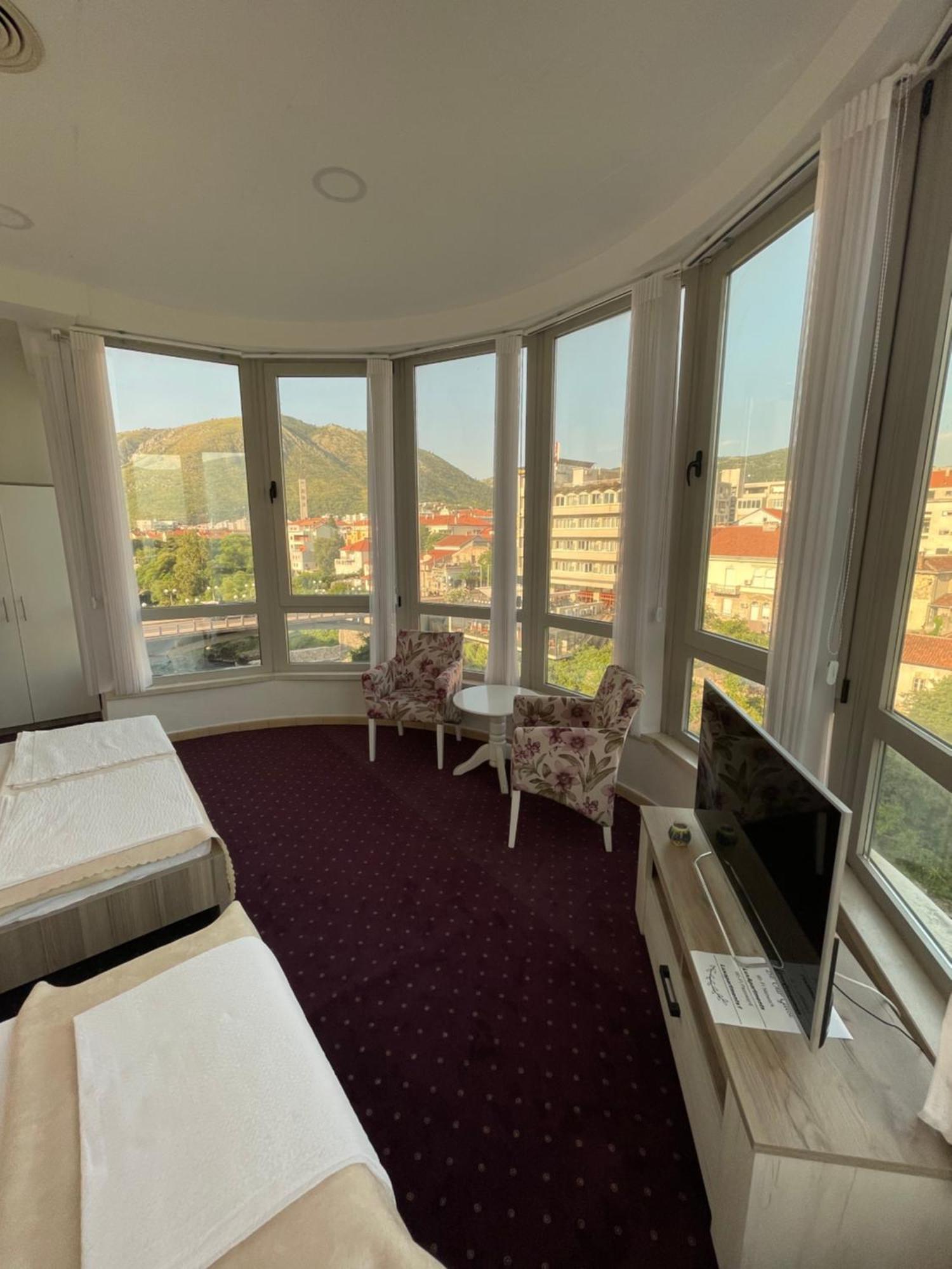 Lux Apartments Mostar Esterno foto
